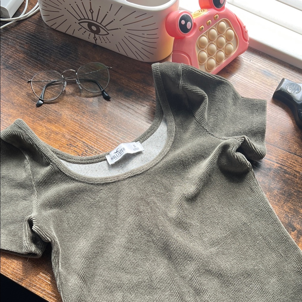 Hollister Olive Green Corduroy Velvety Babydoll Tee